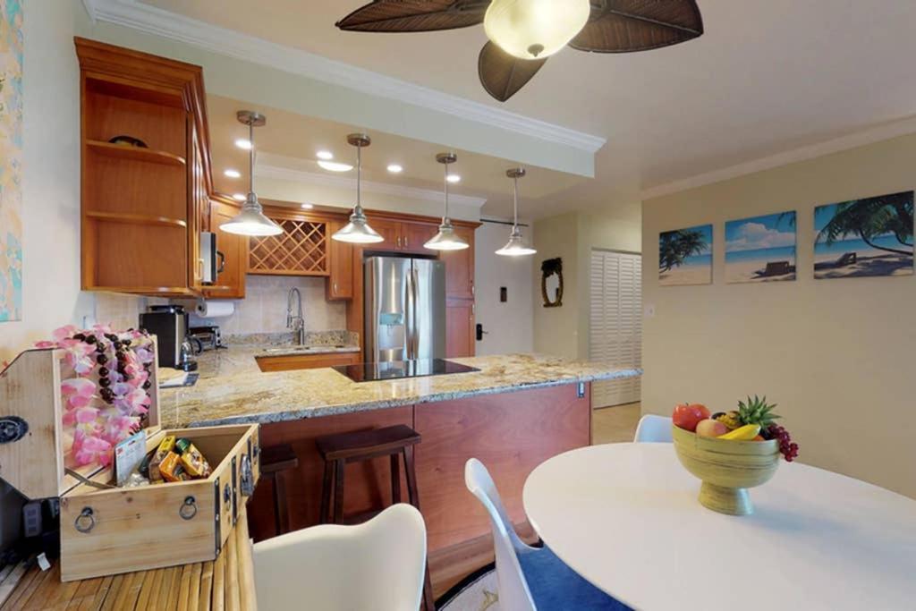 Oceanfront Penthouse With Amazing Views At Kauhale Makai Apartment Kihei Ngoại thất bức ảnh