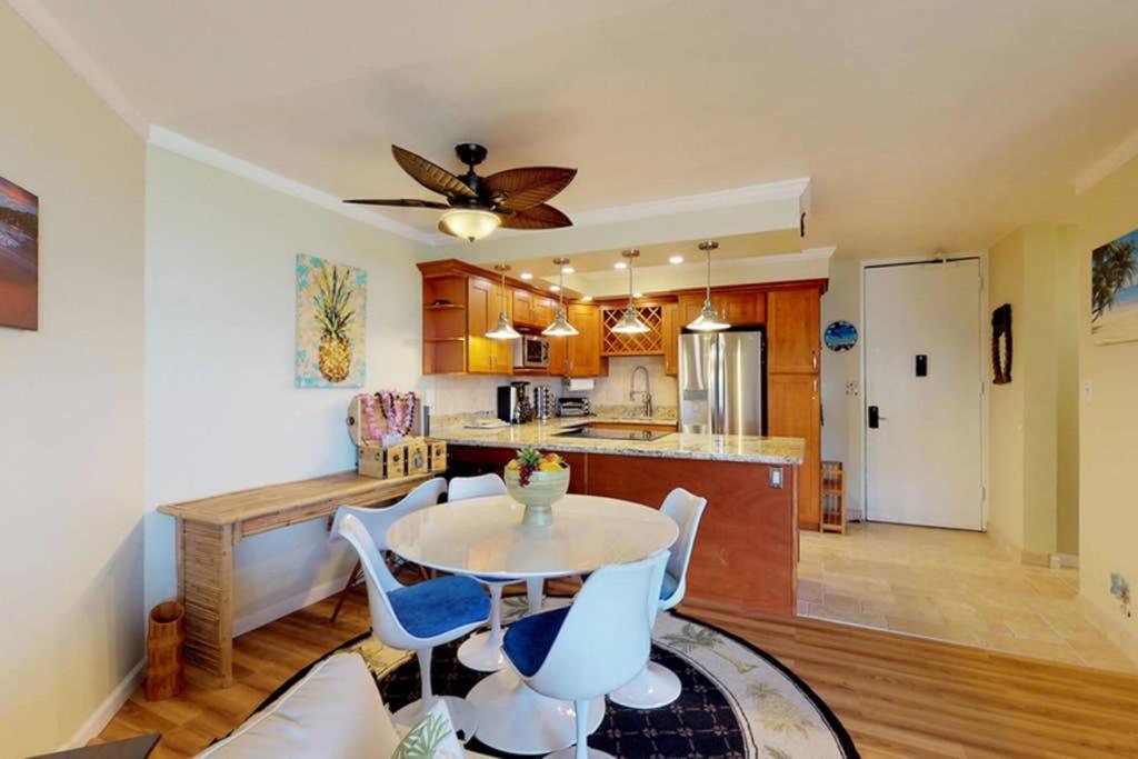 Oceanfront Penthouse With Amazing Views At Kauhale Makai Apartment Kihei Ngoại thất bức ảnh