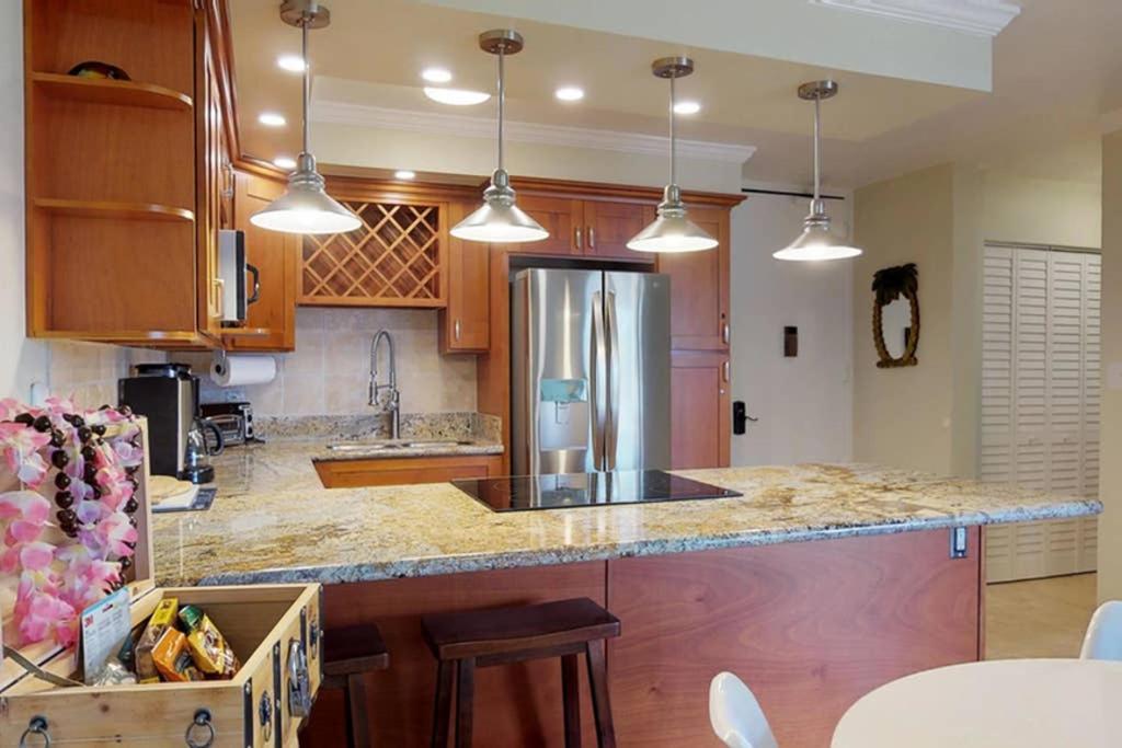 Oceanfront Penthouse With Amazing Views At Kauhale Makai Apartment Kihei Ngoại thất bức ảnh