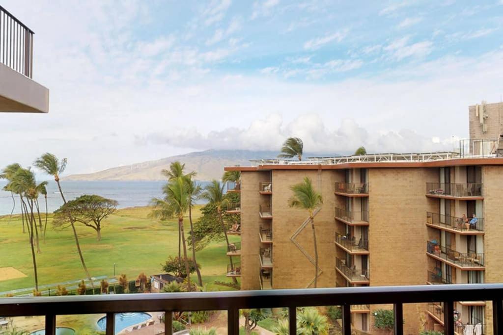 Oceanfront Penthouse With Amazing Views At Kauhale Makai Apartment Kihei Ngoại thất bức ảnh