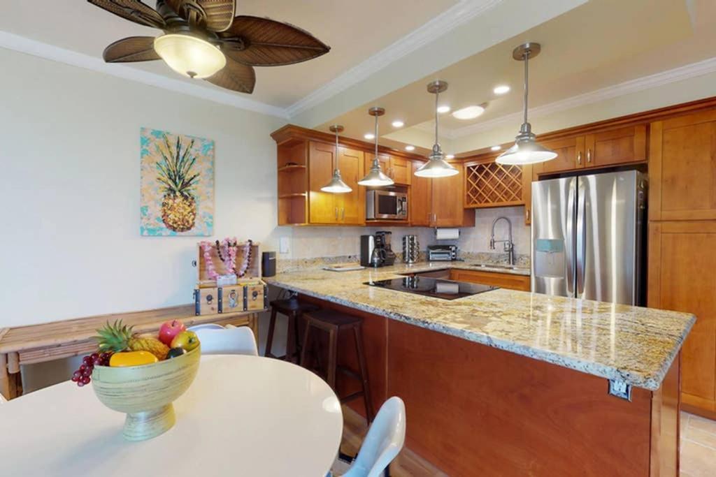 Oceanfront Penthouse With Amazing Views At Kauhale Makai Apartment Kihei Ngoại thất bức ảnh